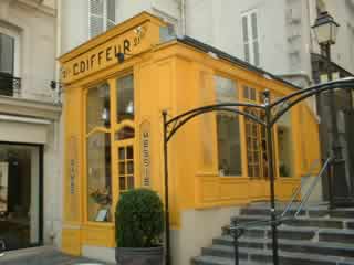 Salon de coiffure rue de Rivoli - Paris