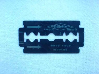 Lame de rasoir GILETTE blue fabrication française
